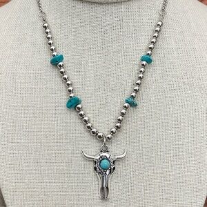 Faux Turquoise & Silver Beaded Steer Skull Necklace